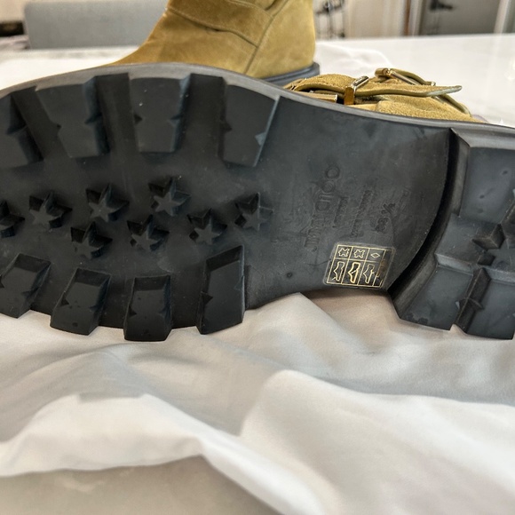 Jimmy Choo suede boots - Picture 5 of 5